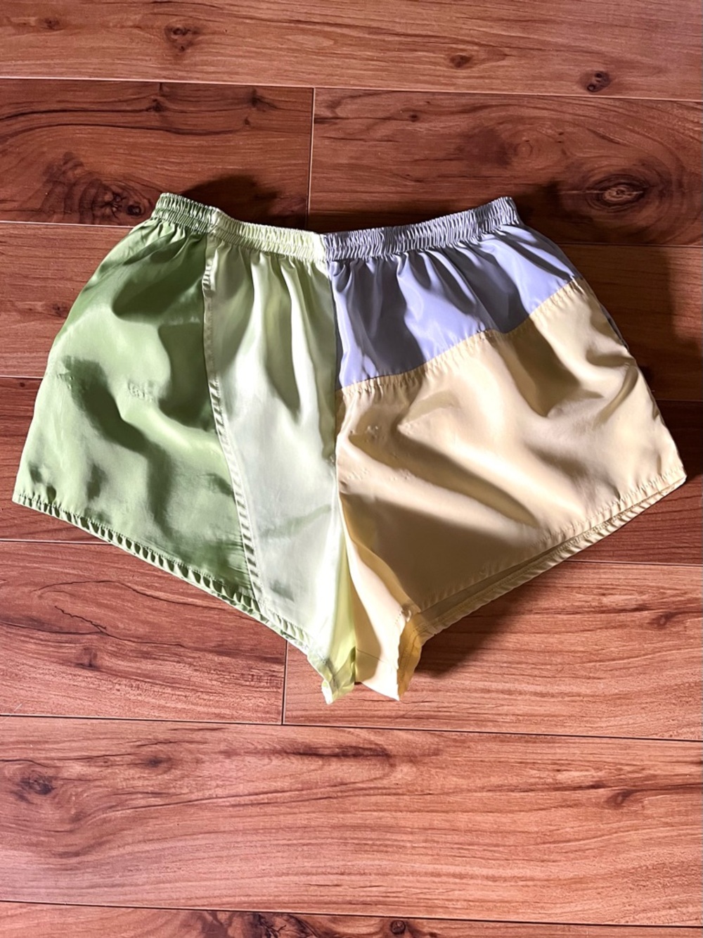 Urban Outfitters Nylon Running Shorts Small - Picture 2 of 12